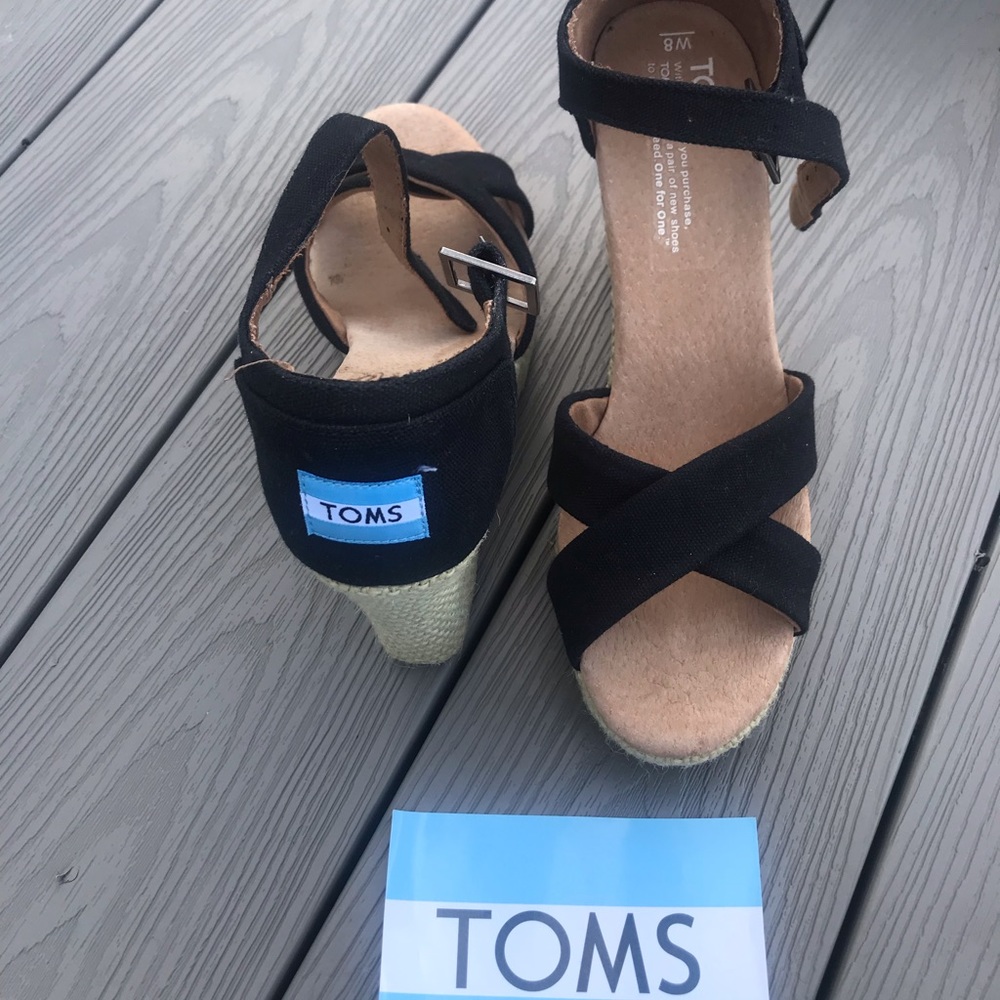 Toms. Black wedge. - Picture 3 of 5